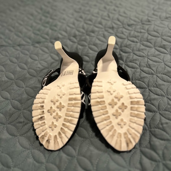 Guess black heels - Picture 4 of 11